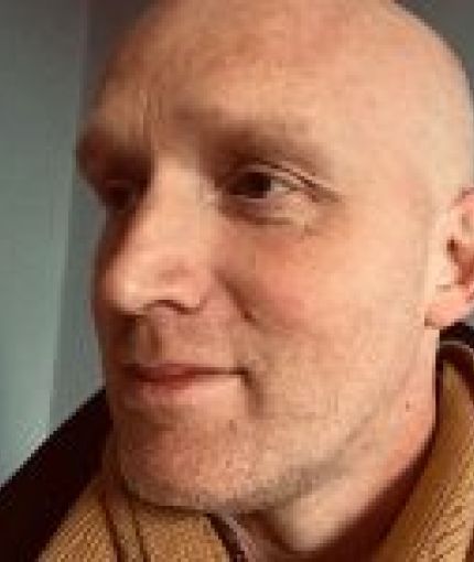 TOBIAS KELLY